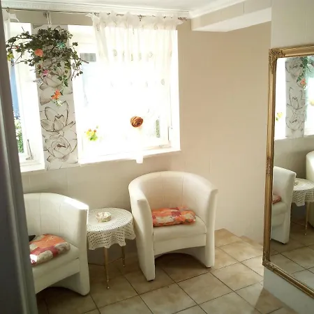Apartment Haus Am Balaton Sarmellek