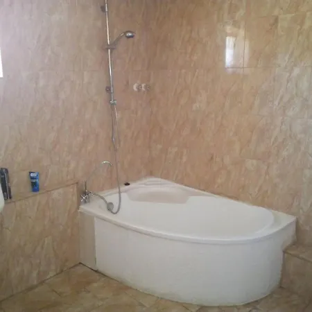 Haus Am Balaton Apartment Sarmellek