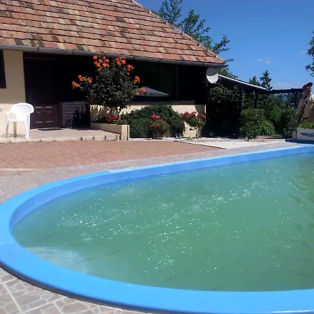 Haus Am Balaton Apartment